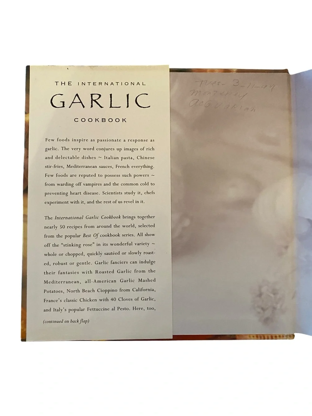 vintage 90s International Garlic Cookbook Cream Garlic Cover done